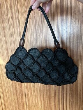 Women's Black Woven  Handbag
